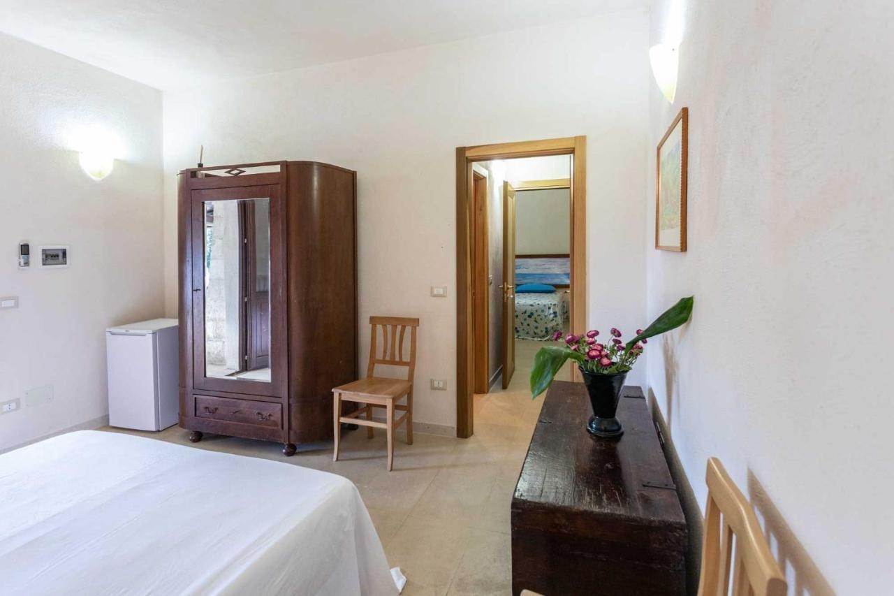 Agriturismo De Lorenzi Villa Casarano Bagian luar foto