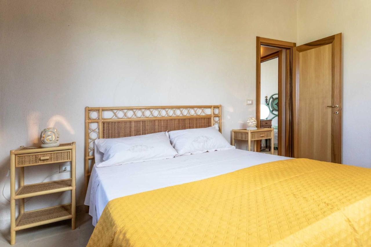 Agriturismo De Lorenzi Villa Casarano Bagian luar foto