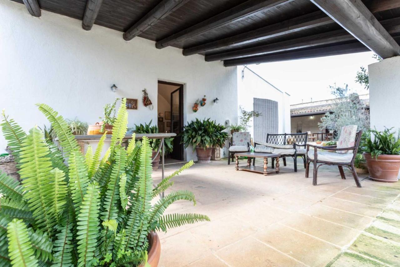 Agriturismo De Lorenzi Villa Casarano Bagian luar foto